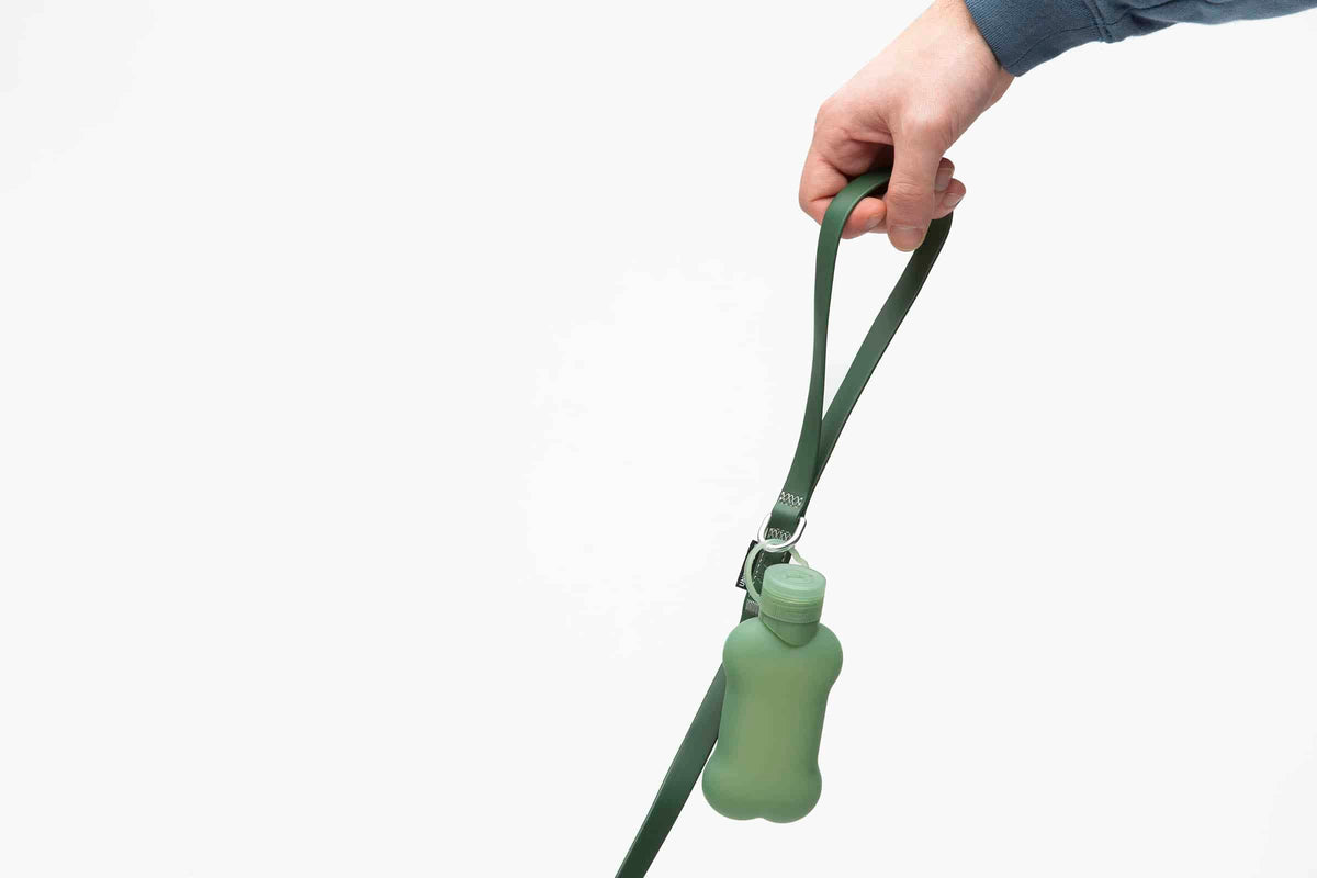 Bouteille portable en silicone « Bon Ton Pì » - United Pets Milano